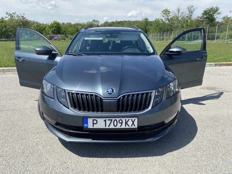 Skoda Octavia, снимка 1 - Автомобили и джипове - 46467008