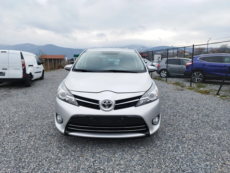 Toyota Verso 1.6  D4D    EVRO 6B, снимка 17 - Автомобили и джипове - 47945825