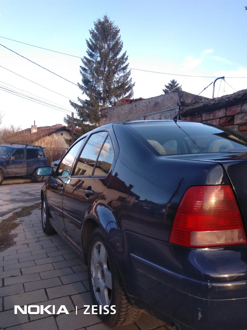 VW Bora 1.6 SR, снимка 3 - Автомобили и джипове - 48356176