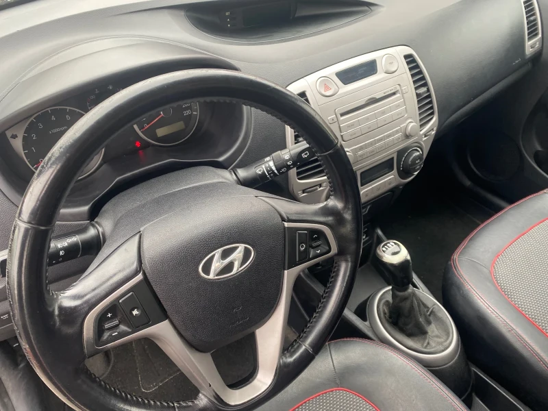 Hyundai I20, снимка 4 - Автомобили и джипове - 48546665