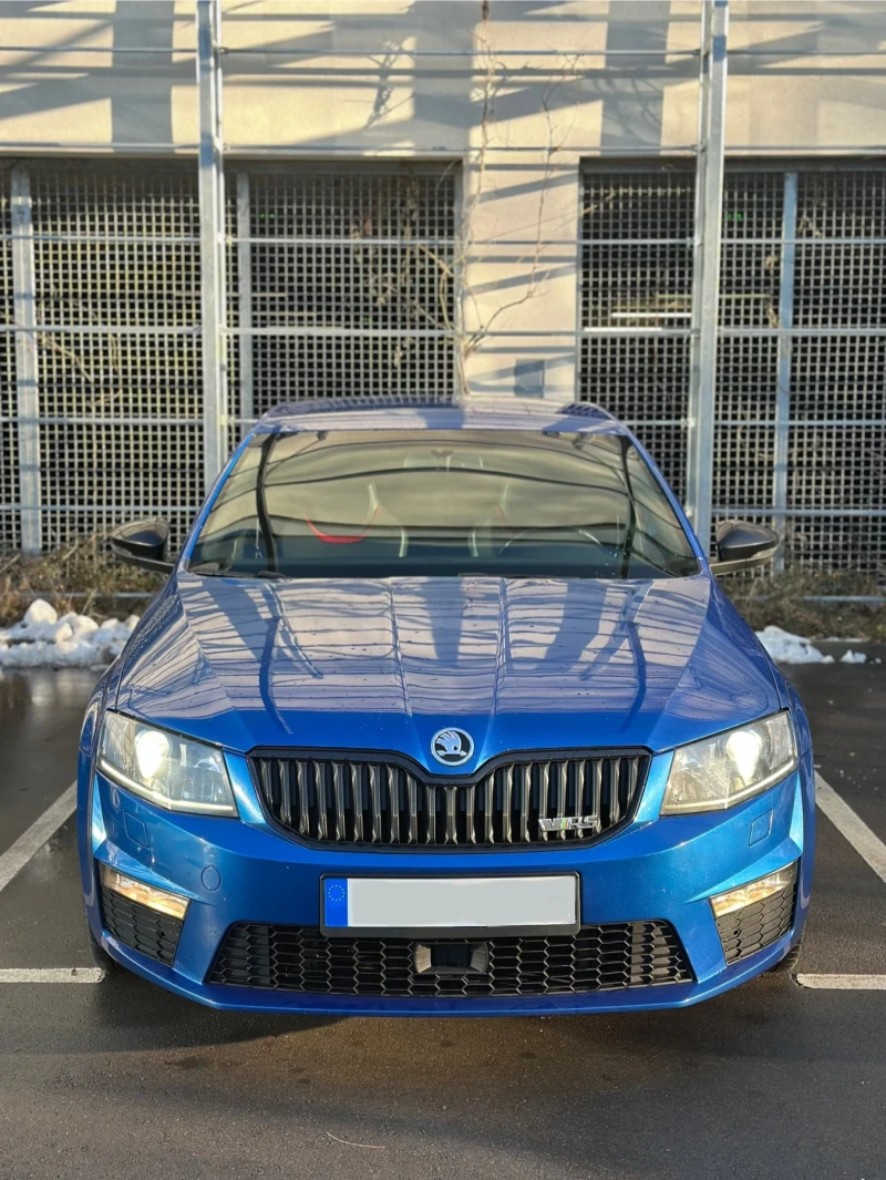 Skoda Octavia  \\VRS 2.0TDI//Distronic\\Keyless//Leather\\, снимка 2 - Автомобили и джипове - 48619542