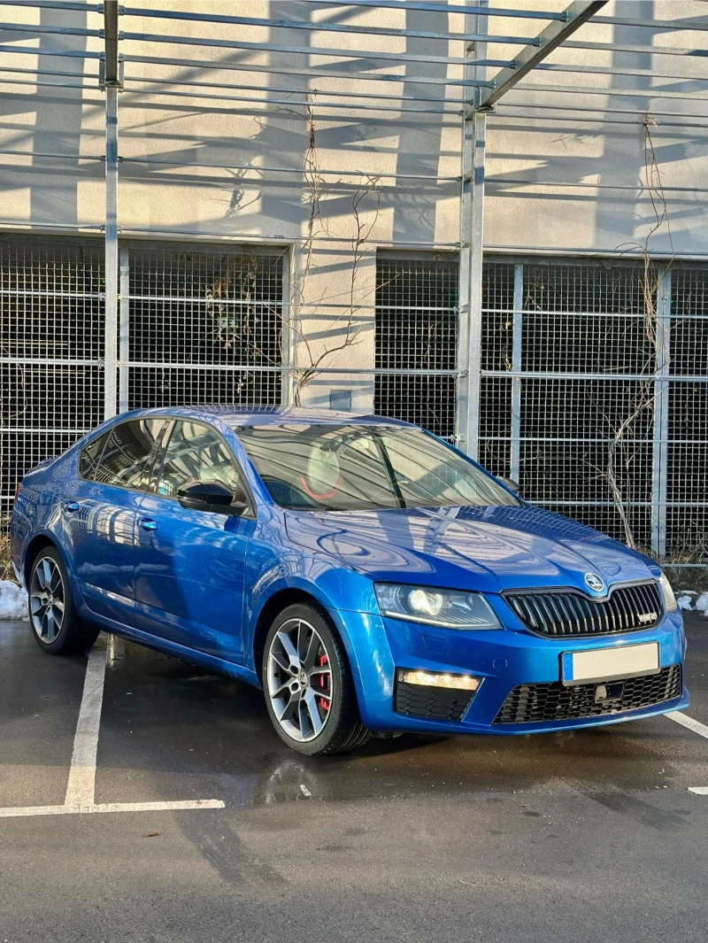 Skoda Octavia  \\VRS 2.0TDI//Distronic\\Keyless//Leather\\, снимка 3 - Автомобили и джипове - 48619542