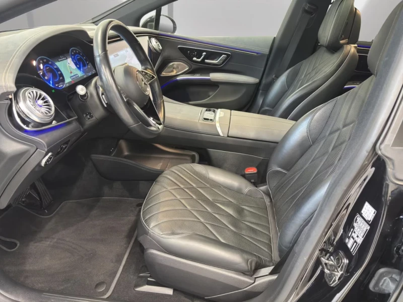 Mercedes-Benz EQS 580 4MATIC/523HP/PANO/360/AIRM./AHK/BURM/MEMO/409g, снимка 5 - Автомобили и джипове - 51963668