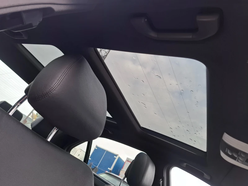 Mercedes-Benz E 250 2.2cdi AMG-pacet Navi Кожа Камера, снимка 12 - Автомобили и джипове - 52307658