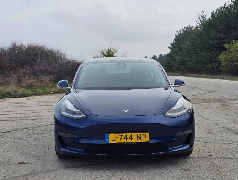 Tesla Model 3 4x4 Европейска! Гаранция, снимка 8 - Автомобили и джипове - 52390727