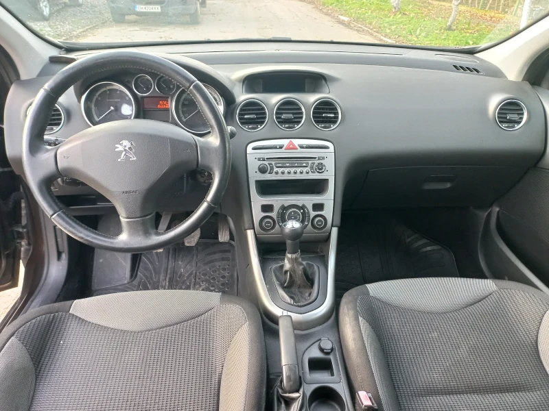 Peugeot 308 1.4i Facelift , снимка 9 - Автомобили и джипове - 52729576