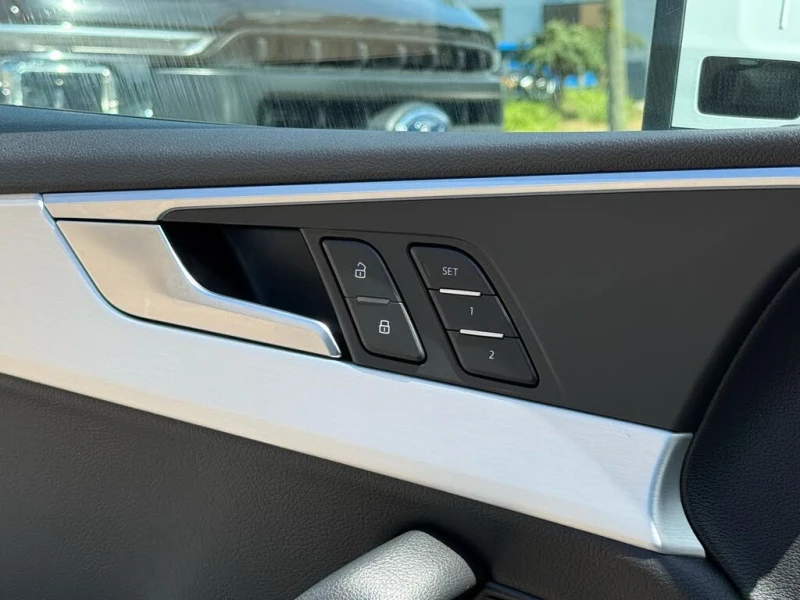 Audi A5 2018* TECHNIK* B&O* QUATTRO* DISTRONIK* 360* S-LIN, снимка 13 - Автомобили и джипове - 53034197