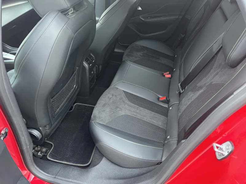 Peugeot 308 SW GT 1, 5 BlueHDi 130 EAT8, снимка 11 - Автомобили и джипове - 53455728