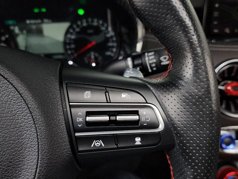 Kia Stinger 2.5 Automatic, снимка 10 - Автомобили и джипове - 55587538