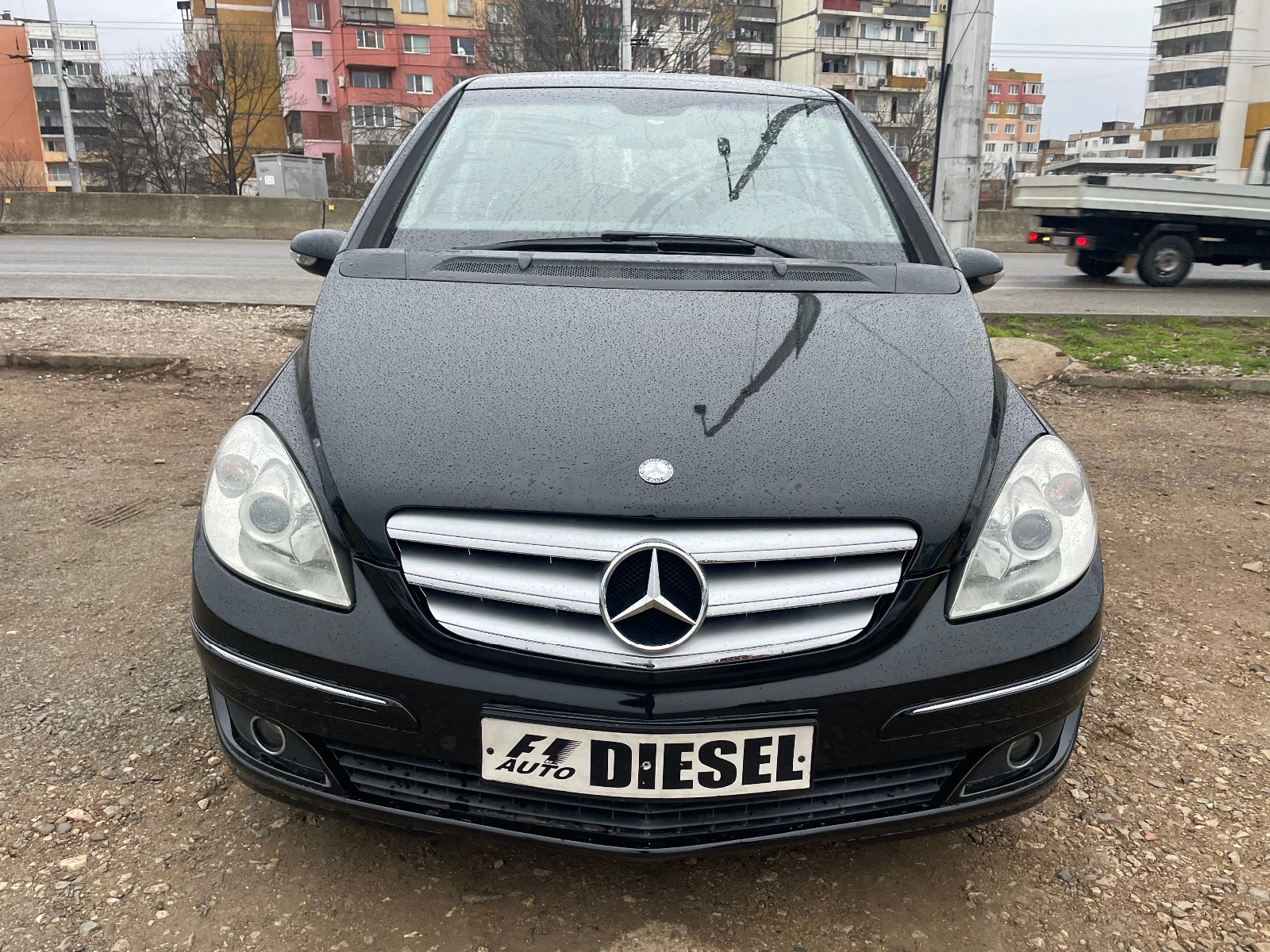 Mercedes-Benz B 180 CDI-SPORT - изображение 2