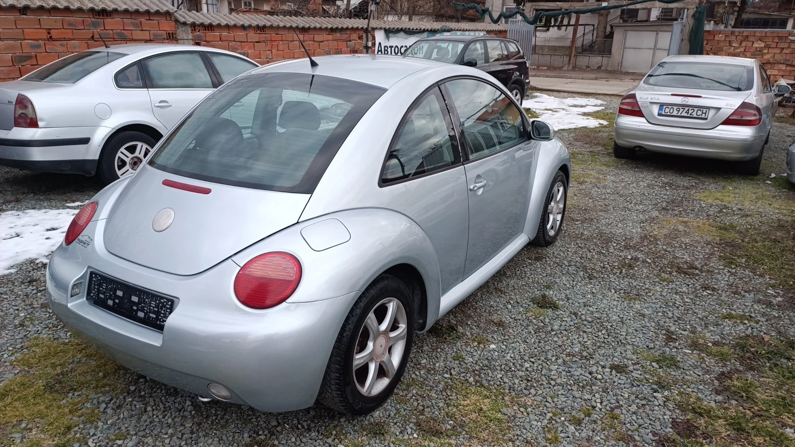 VW New beetle 1.9 TDI...Facelift!!! | Mobile.bg — изображение 17