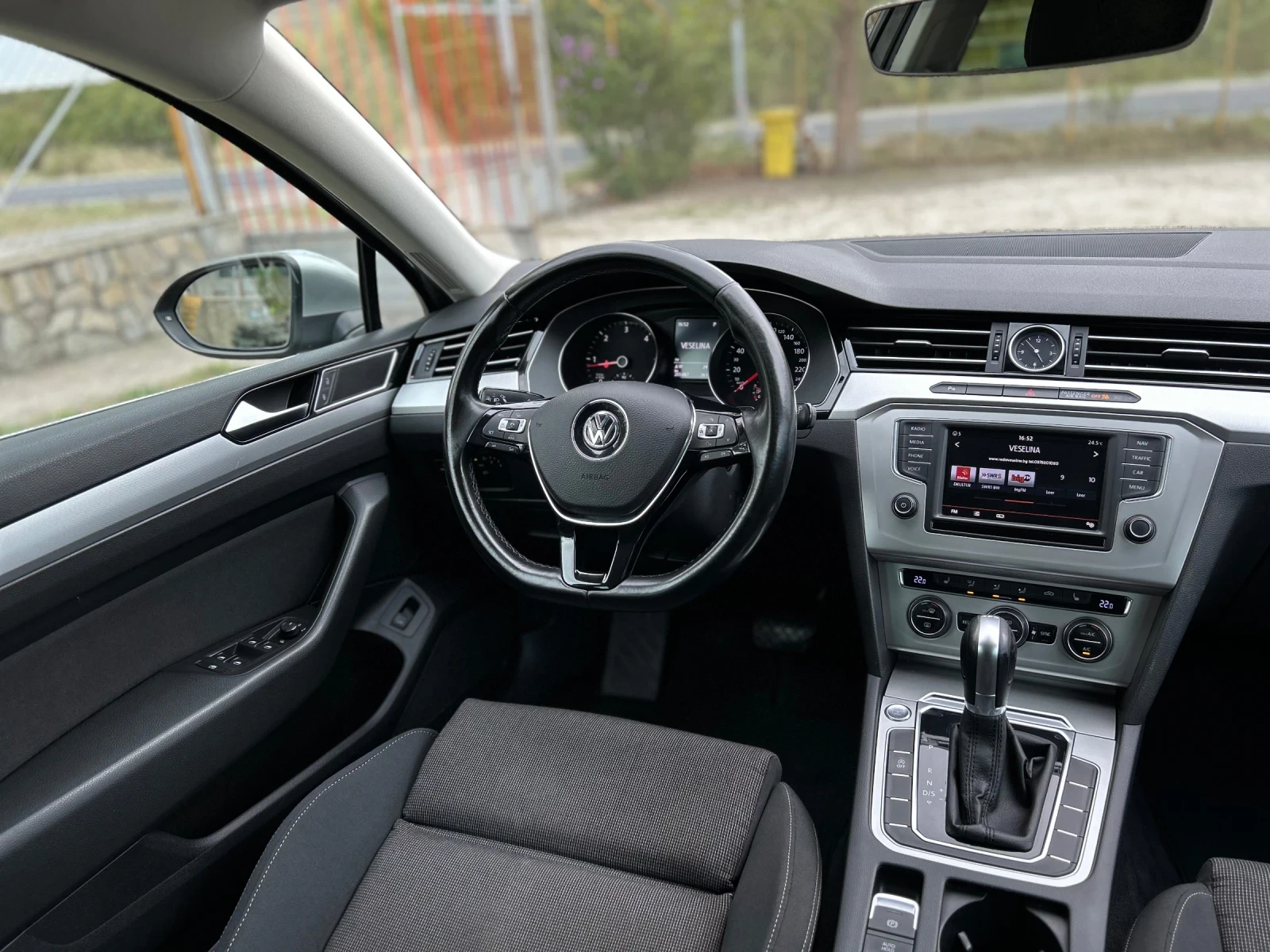 VW Passat 2.0 TDI DSG Comfortline Distronic - изображение 7