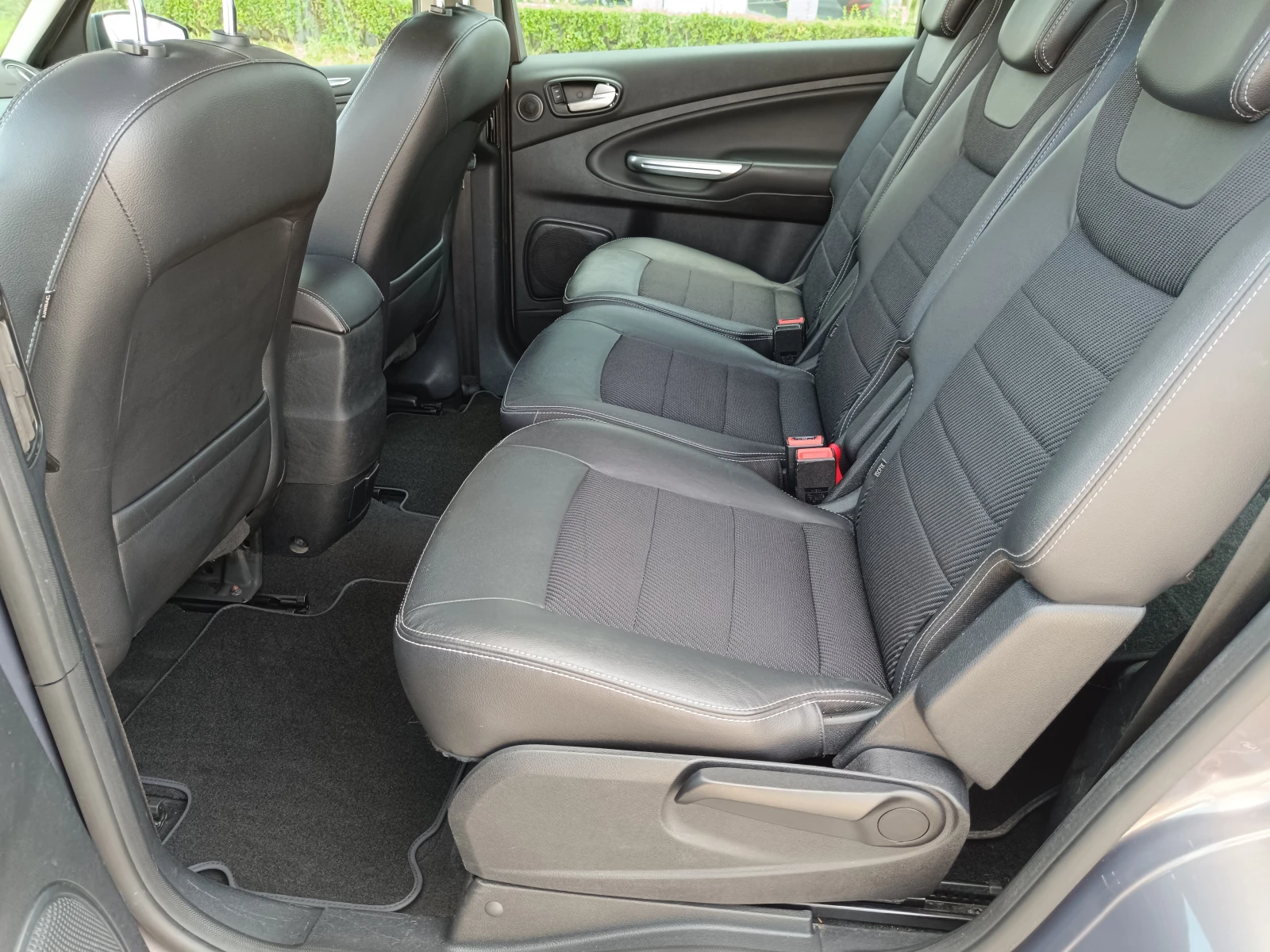 Ford S-Max TITANIUM 2.0 TDCi | 6+ 1 - изображение 8
