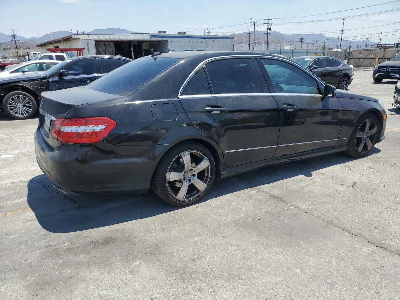 Mercedes-Benz E 350  - изображение 4