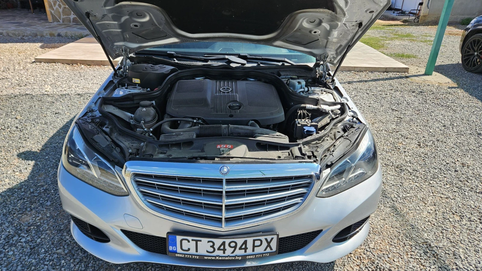 Mercedes-Benz E 220  CDI / Отлична / - изображение 10
