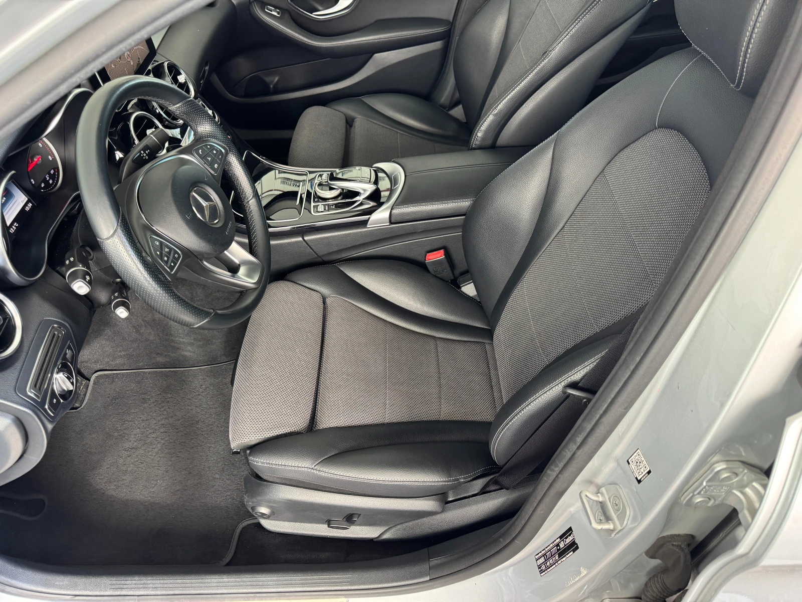 Mercedes-Benz C 220 d* Executive* ПЪЛНА ИСТОРИЯ В МЕРЦЕДЕС - изображение 7