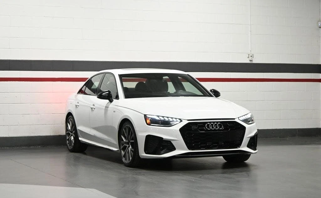 Audi A4 * Premium Plus* S Line* АвтоКредит* (Цена до БГ) - изображение 3