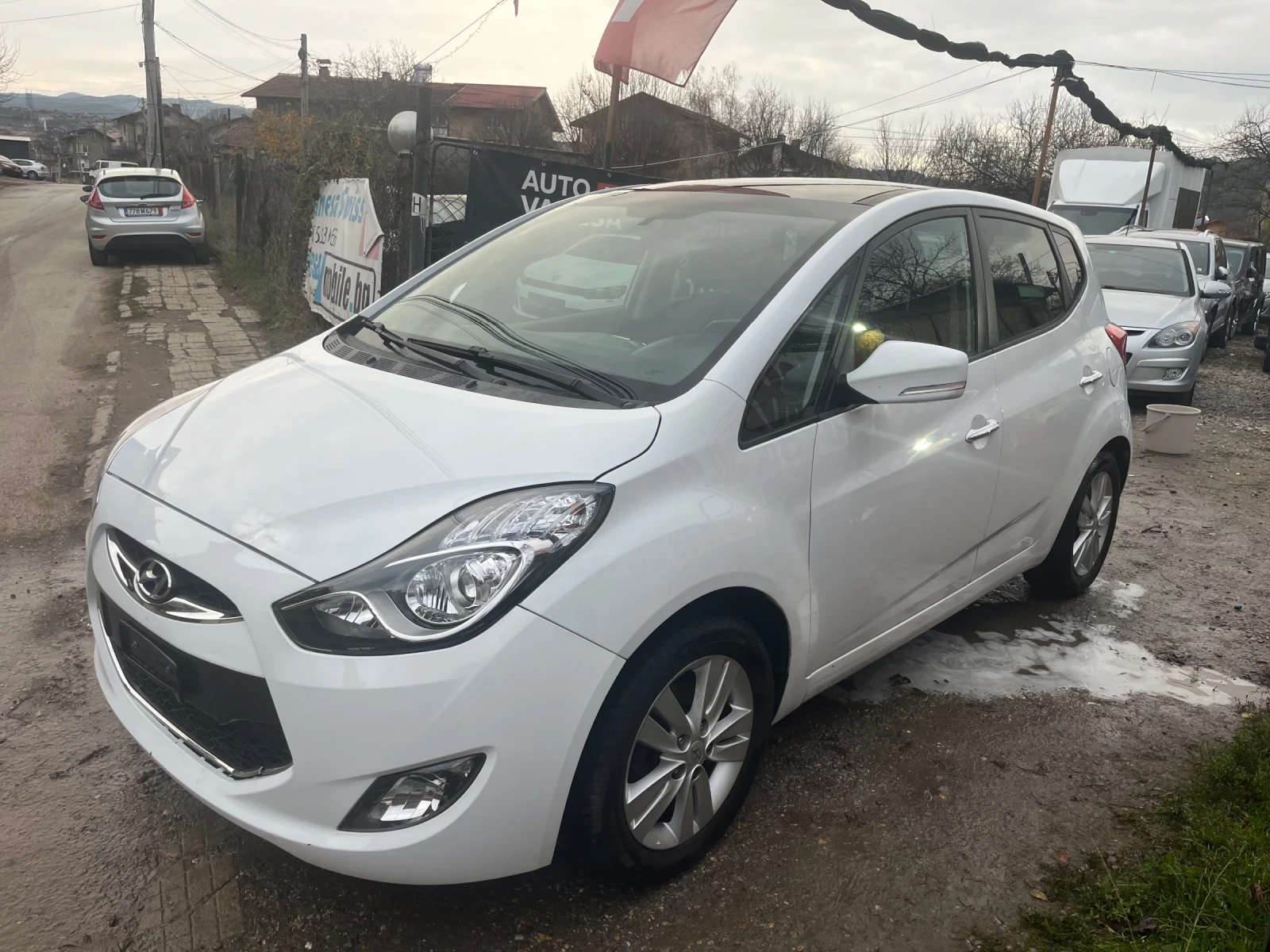 Hyundai Ix20 1.6i - Automatic - Panorama - SWISS  - изображение 2