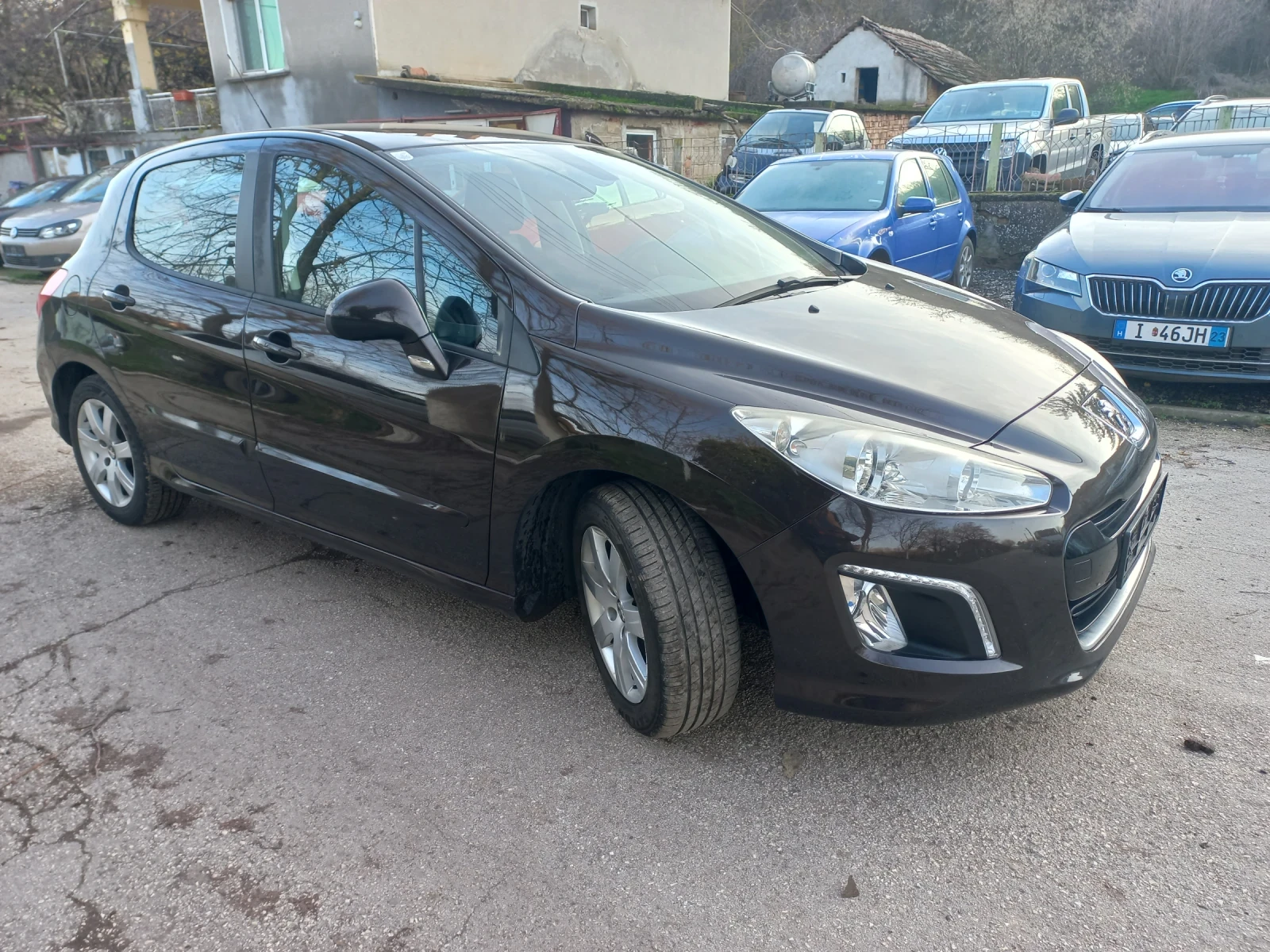 Peugeot 308 1.4i Facelift  - изображение 6