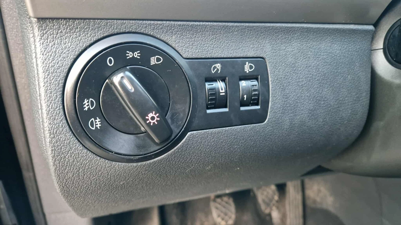 VW Touran  - изображение 10