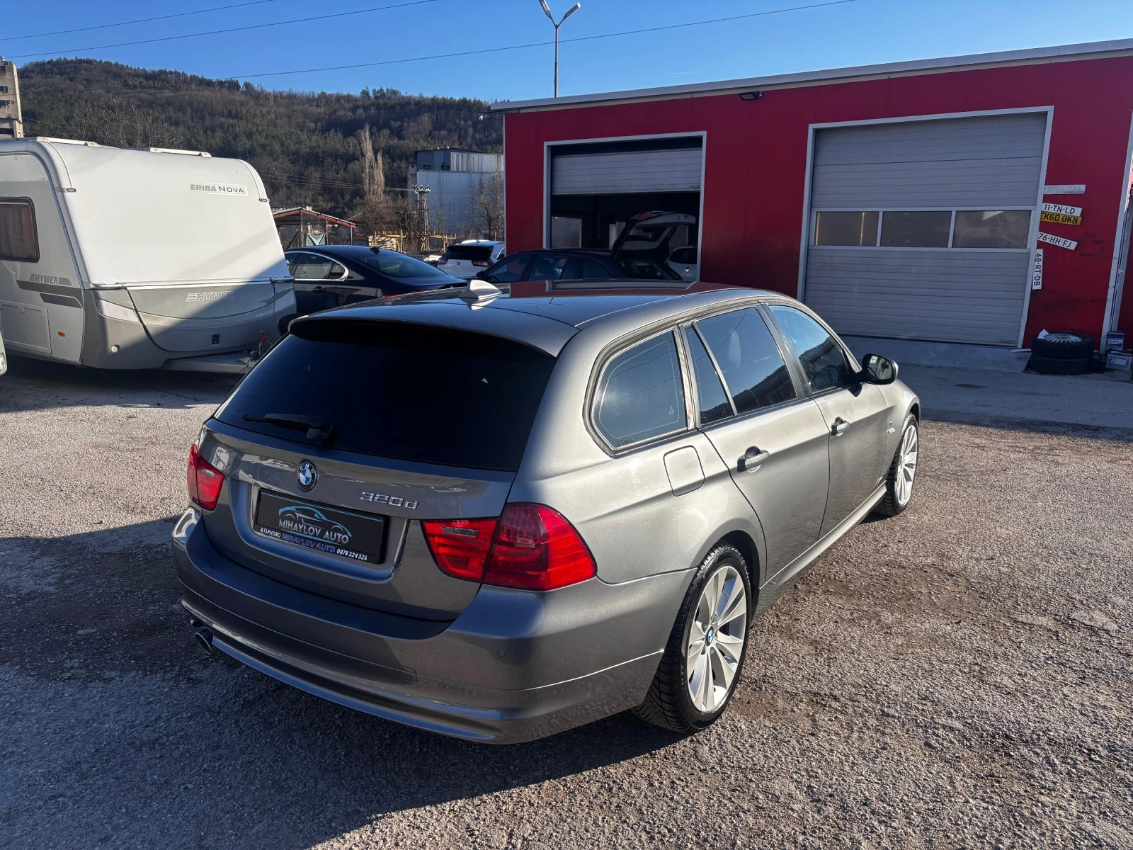 BMW 320 2.0d NAVI/AVTOMAT/КОЖА - изображение 3