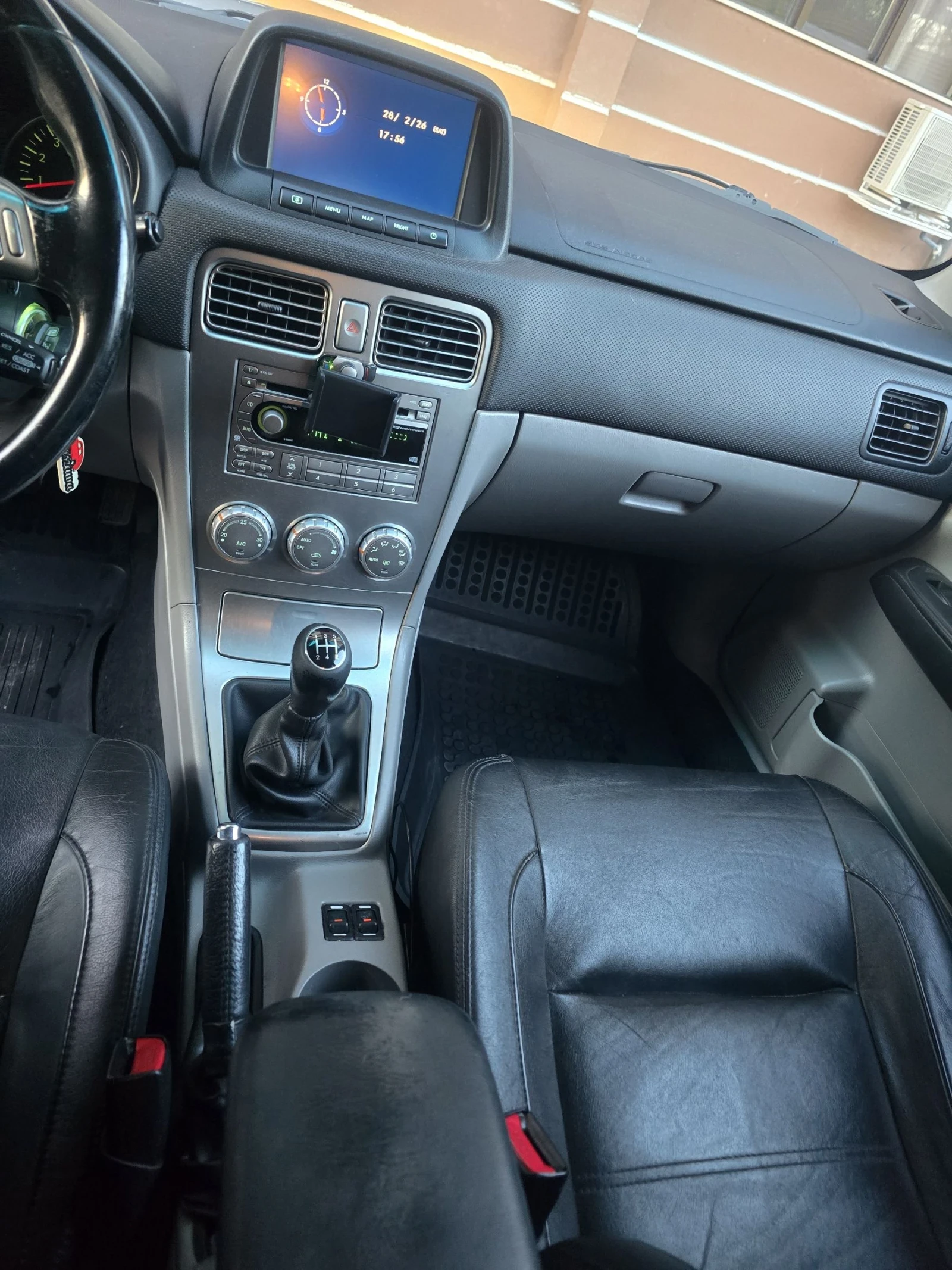 Subaru Forester 2.5XT Ръчни скорости, снимка 9 - Автомобили и джипове - 53723421