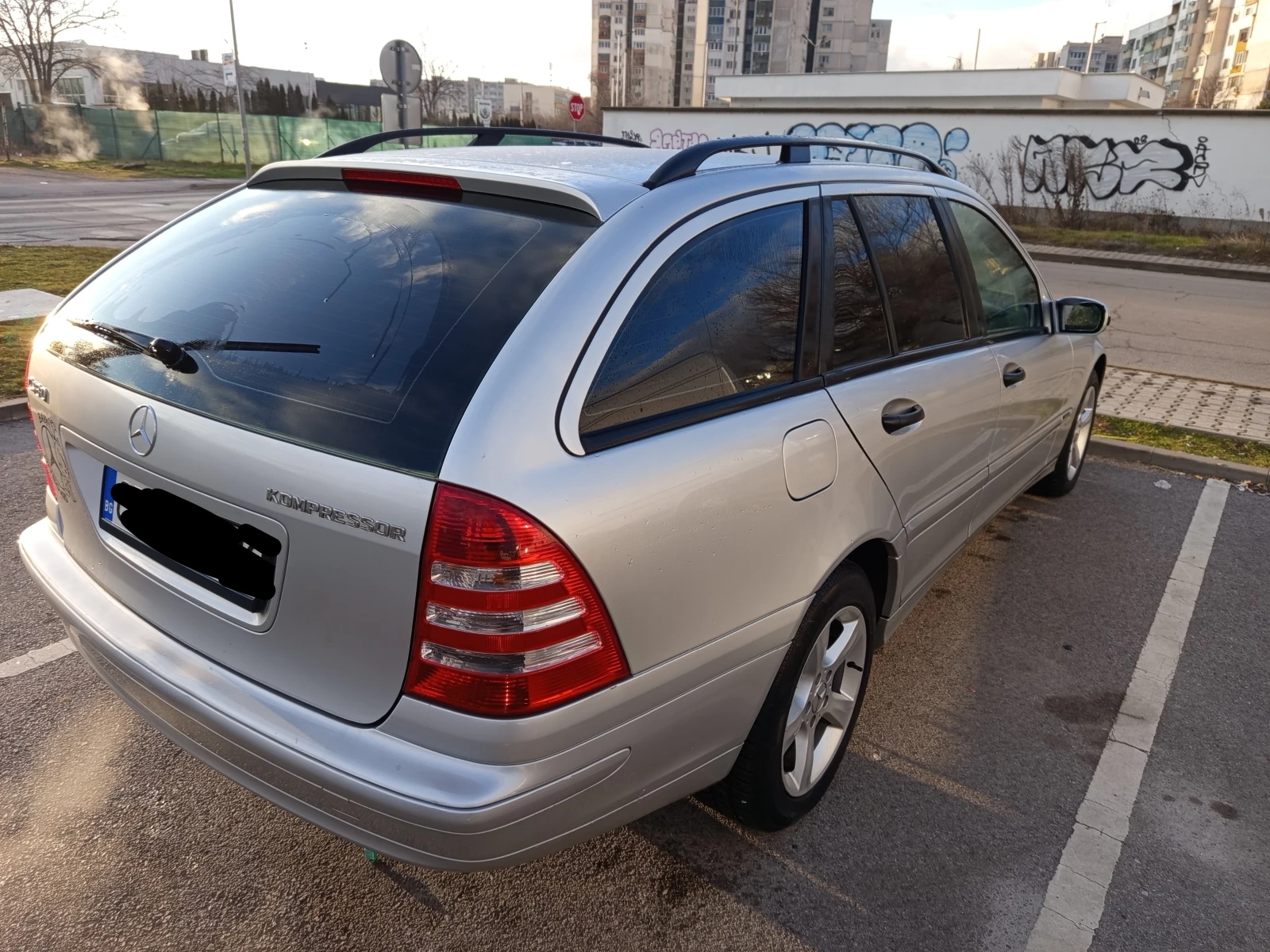 Mercedes-Benz C 180 Kompressor, снимка 10 - Автомобили и джипове - 53854399