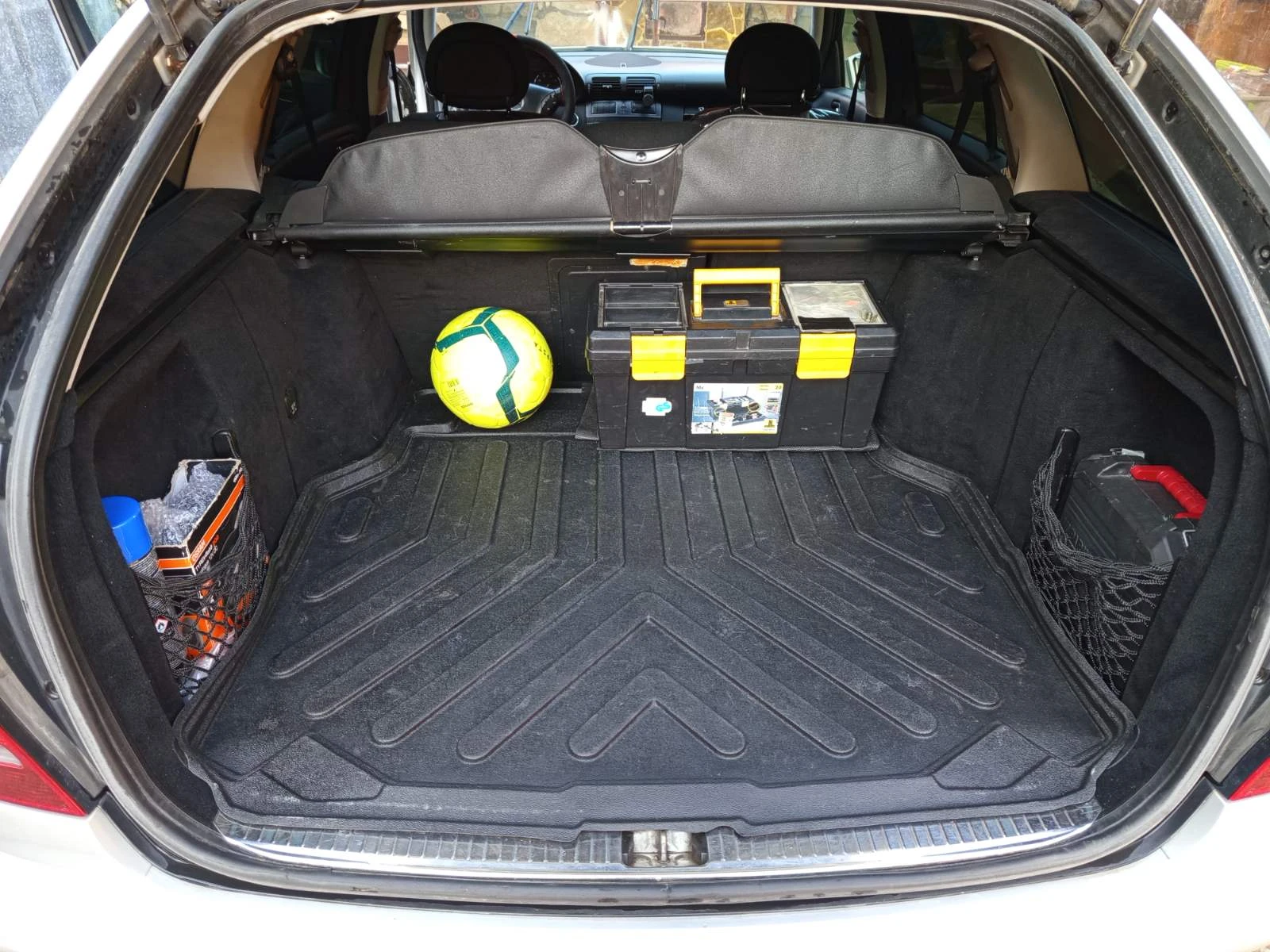 Mercedes-Benz C 180 Kompressor, снимка 16 - Автомобили и джипове - 53854399