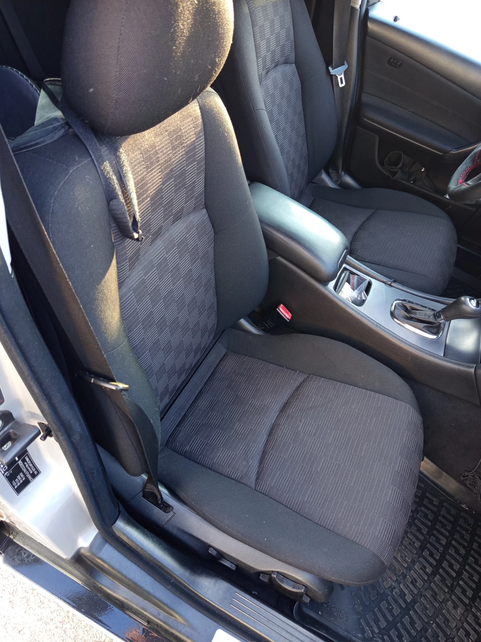 Mercedes-Benz C 180 Kompressor, снимка 12 - Автомобили и джипове - 53854399