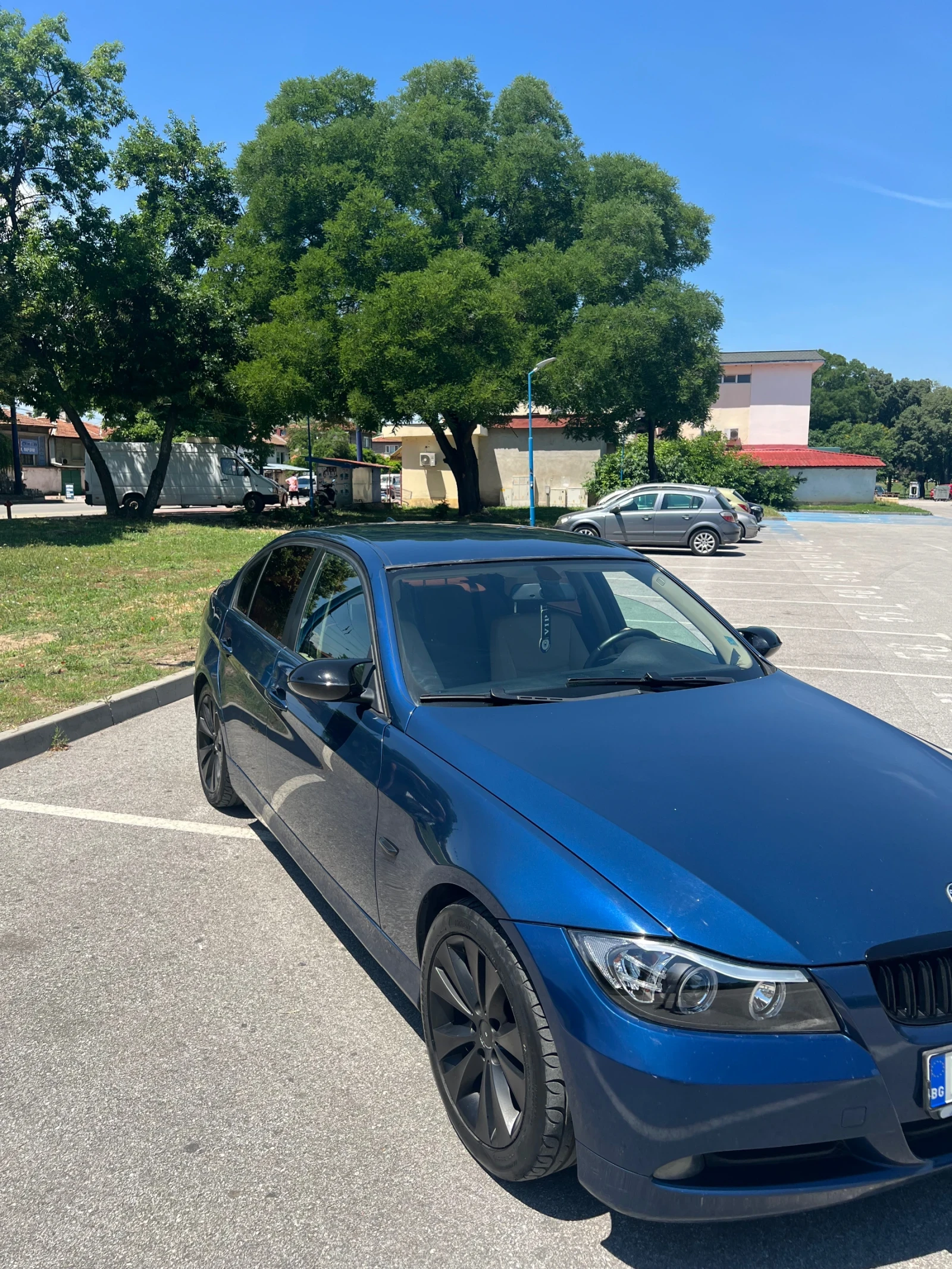 BMW 320 Топ, снимка 4 - Автомобили и джипове - 54996910
