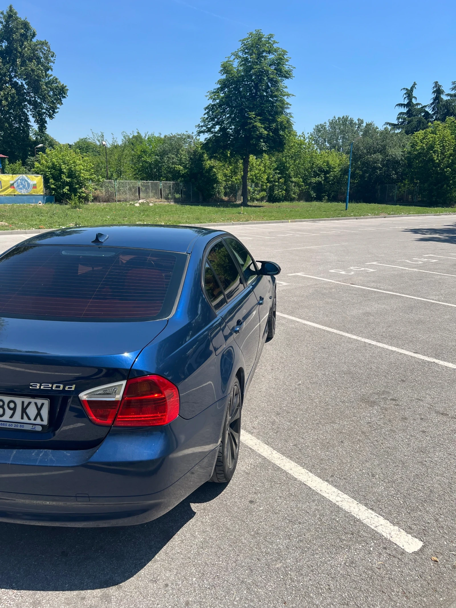 BMW 320 Топ, снимка 6 - Автомобили и джипове - 54996910