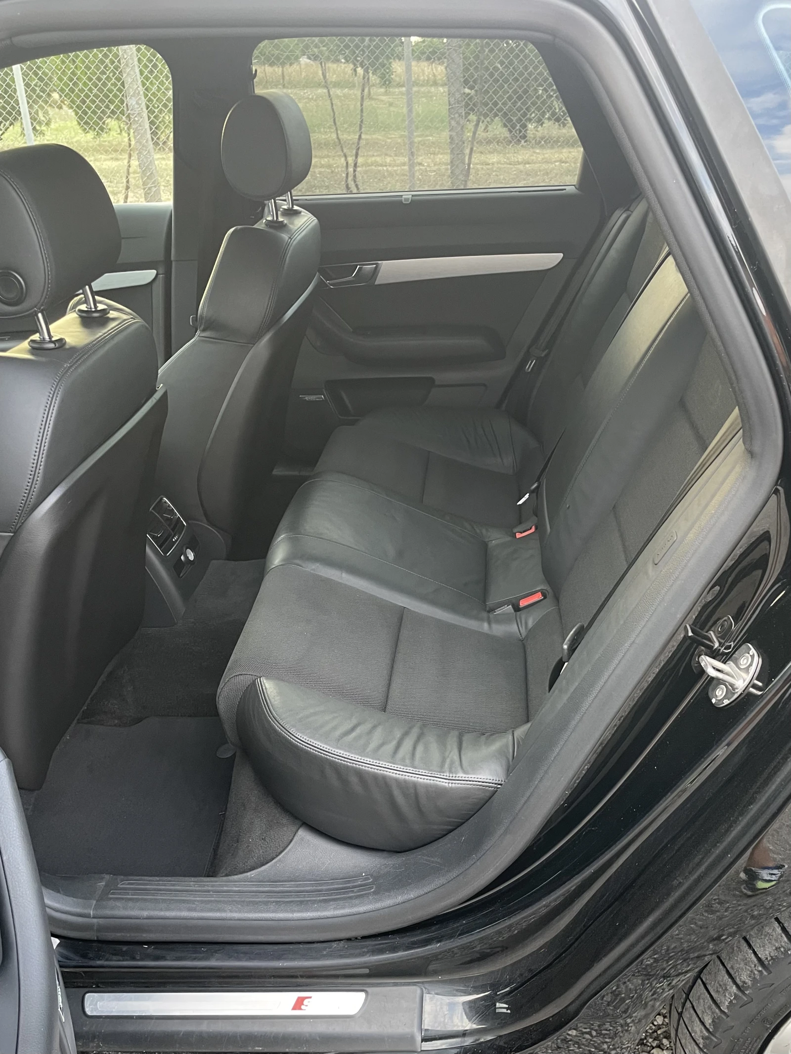 Audi A6 S-LINE , снимка 9 - Автомобили и джипове - 55402040