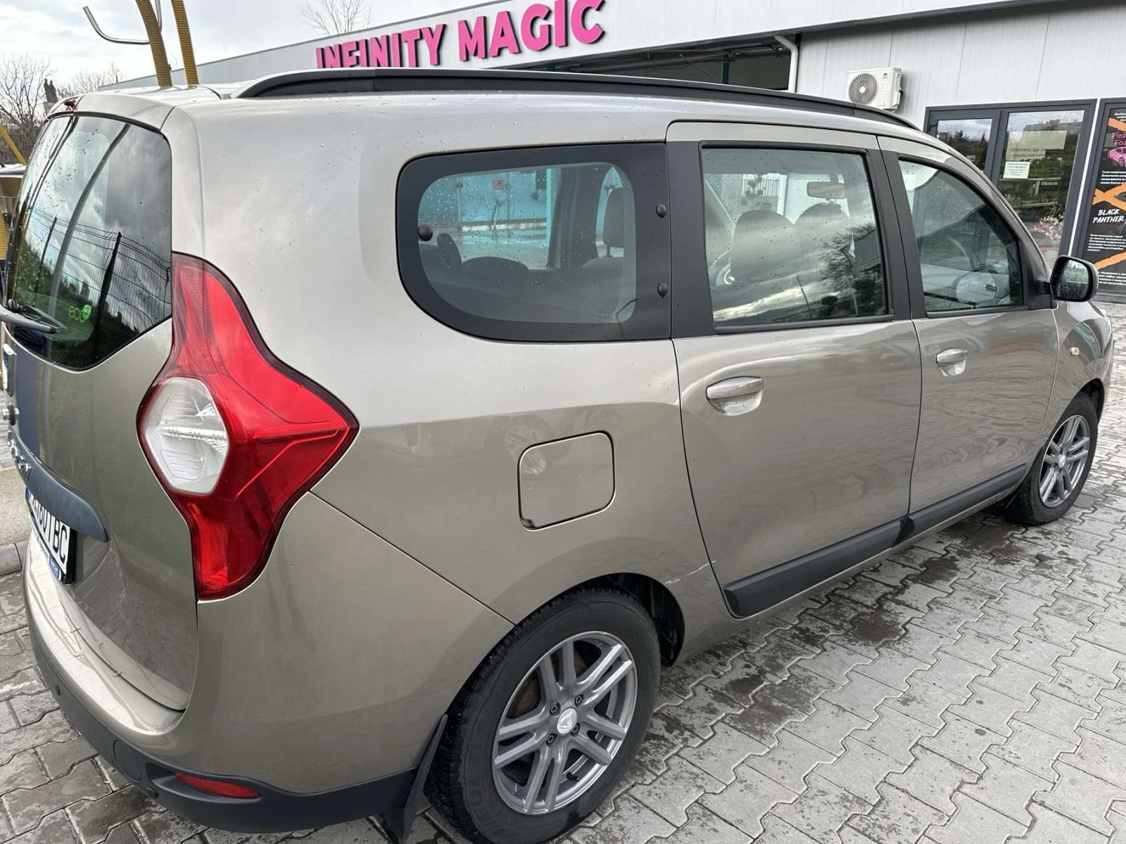 Dacia Lodgy 1.2 TCE-проблем в 4-ти цилиндър, снимка 3 - Автомобили и джипове - 55621593