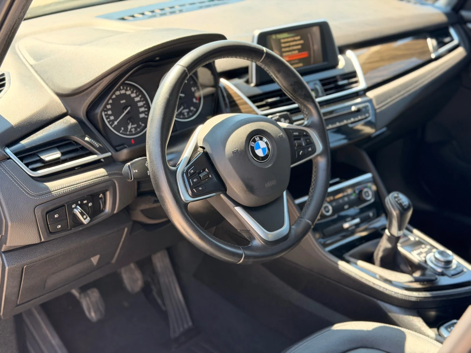 BMW 2 Active Tourer 216D/115kc/LED/EURO 6B, снимка 17 - Автомобили и джипове - 55679631