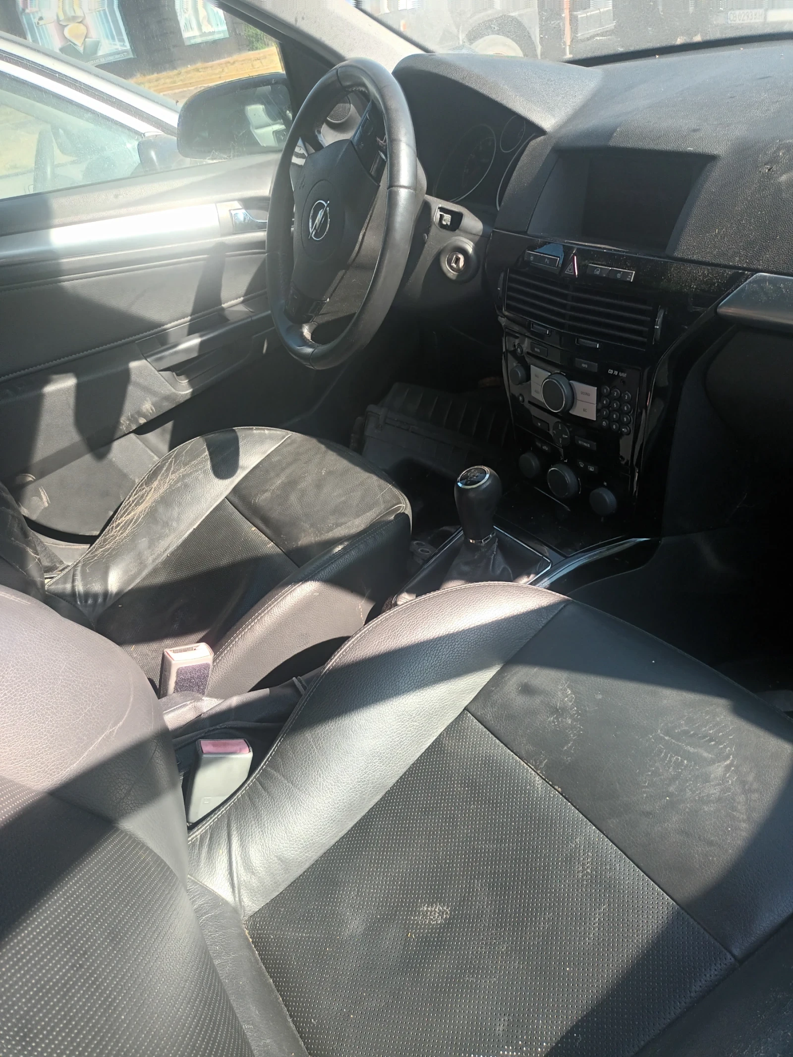 Opel Astra 1.6 105, снимка 2 - Автомобили и джипове - 55740522