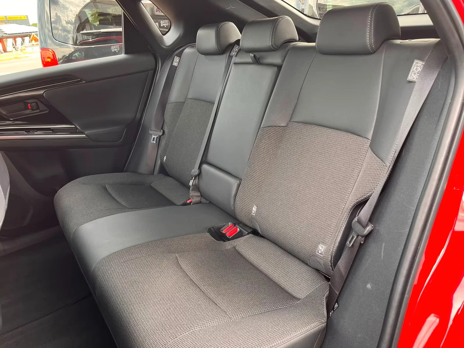 Toyota bZ4X COMFORT/204HP/CAM/NAVI/LED/CPLAY/KLESS/655q, снимка 11 - Автомобили и джипове - 55835218