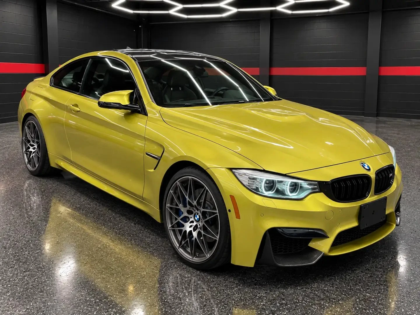 BMW M4 HERITAGE EDITION* STAGE 2* CTS Turbo* CARBON* КРАЙ, снимка 2 - Автомобили и джипове - 56315641