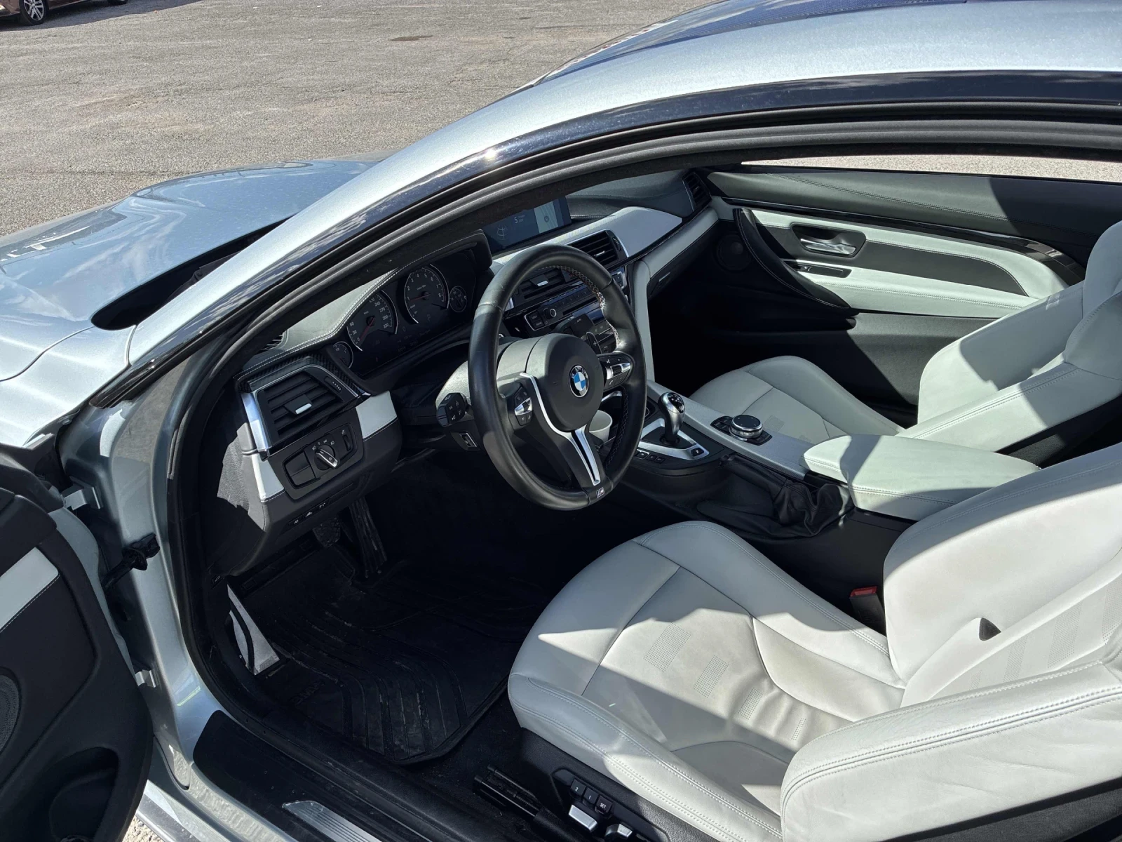 BMW M4 Coupe* Back cam* H&K* Подгрев* 2ключа* Keyless, снимка 5 - Автомобили и джипове - 56366960