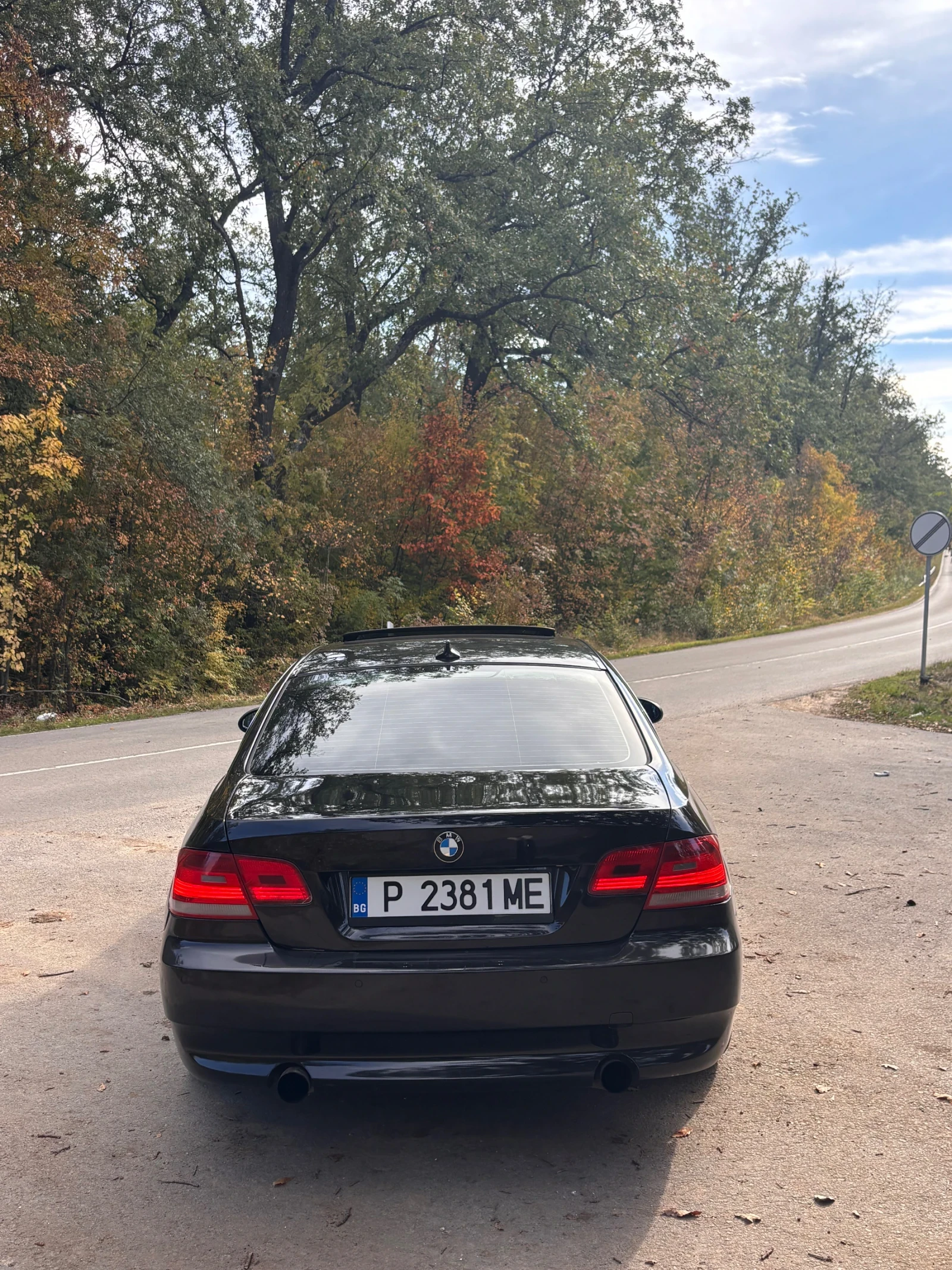 BMW 330 Нов внос, снимка 4 - Автомобили и джипове - 56554186