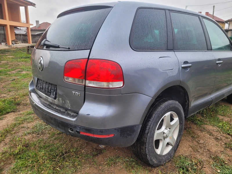 VW Touareg 2.5 TDI на части, снимка 4 - Автомобили и джипове - 48252519