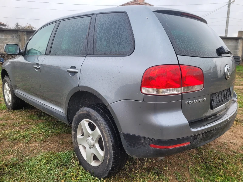 VW Touareg 2.5 TDI на части, снимка 3 - Автомобили и джипове - 48252519