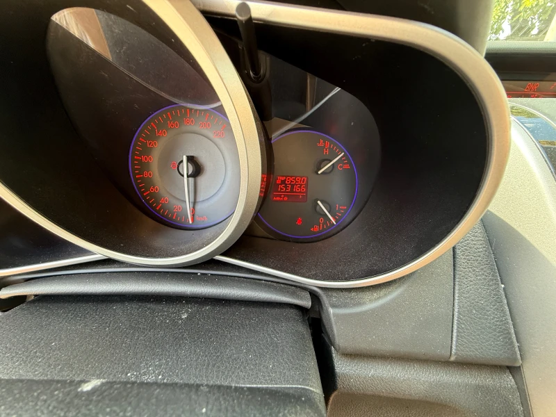 Mazda CX-7 2.2D, снимка 13 - Автомобили и джипове - 51004153