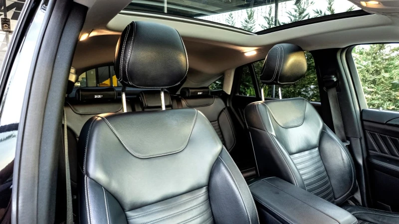 Mercedes-Benz GLE 350 D COUPE 4 MATIC FULL AMG LINE ПАНОРАМА ЛИЗИНГ 100%, снимка 13 - Автомобили и джипове - 51801949