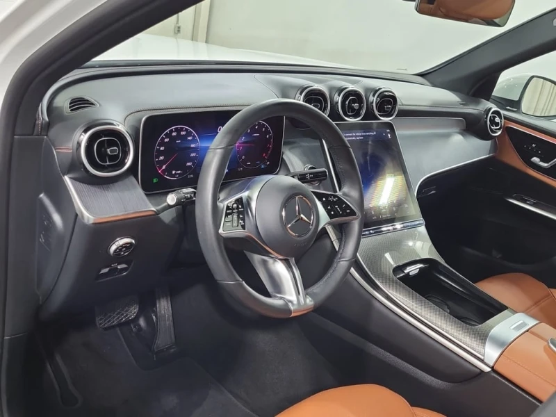 Mercedes-Benz GLC 300 2025 * CARFAX * БЕЗ ПЪРВОНАЧАЛНА ВНОСКА, снимка 8 - Автомобили и джипове - 52665704