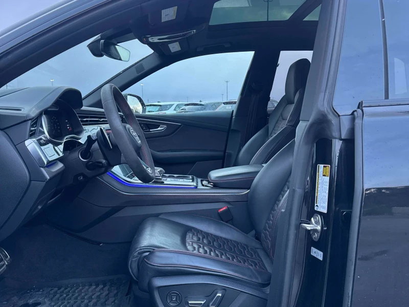 Audi RSQ8 * * CARFAX * * АВТО КРЕДИТ * * , снимка 8 - Автомобили и джипове - 53205922