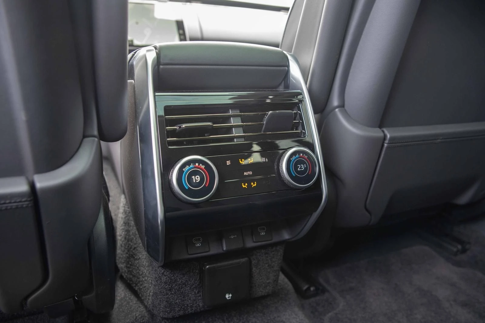Land Rover Range rover P530 LWB | Mobile.bg — изображение 14