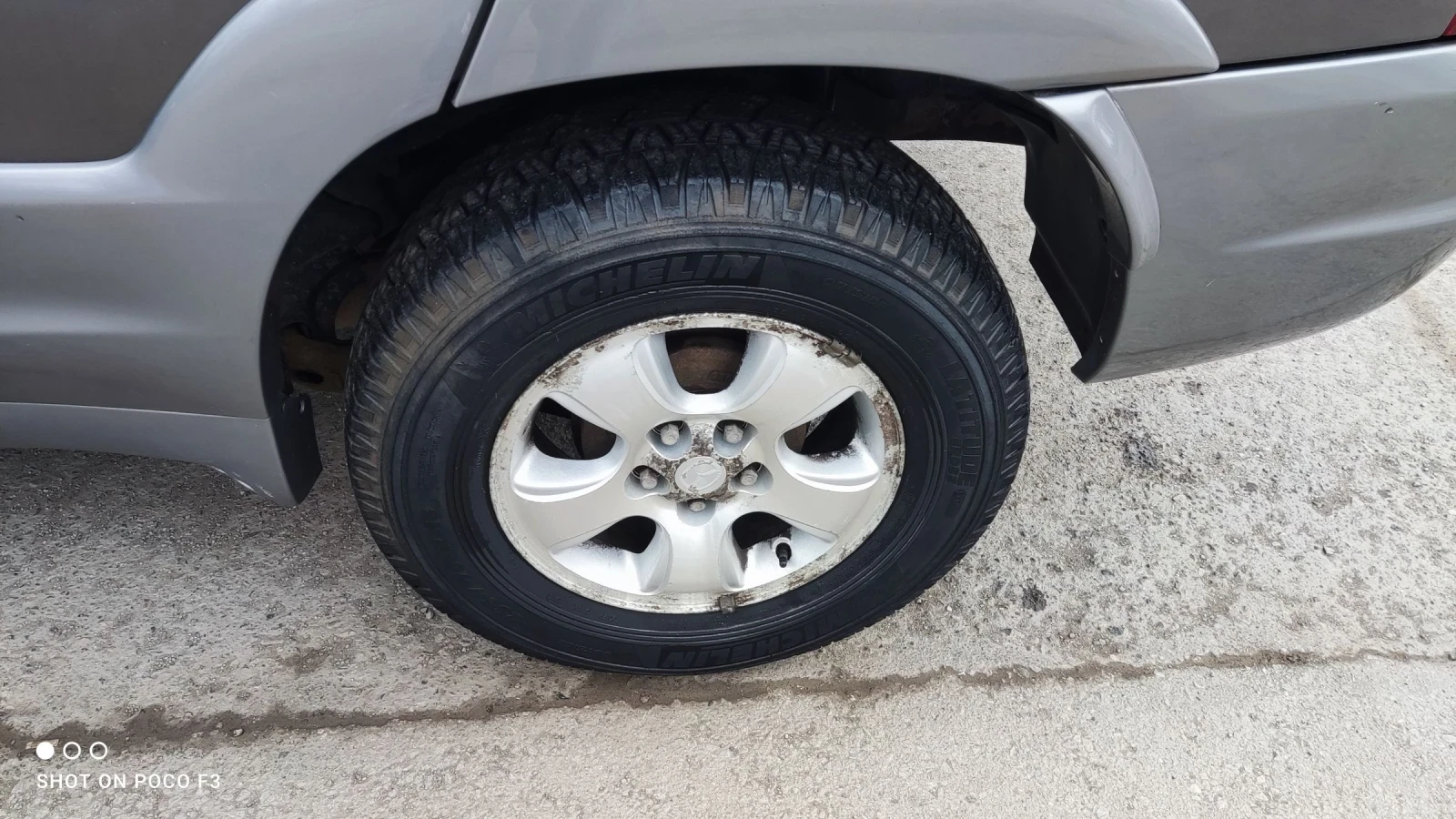 Mazda Tribute 3.0, V6, 4x4 - изображение 6