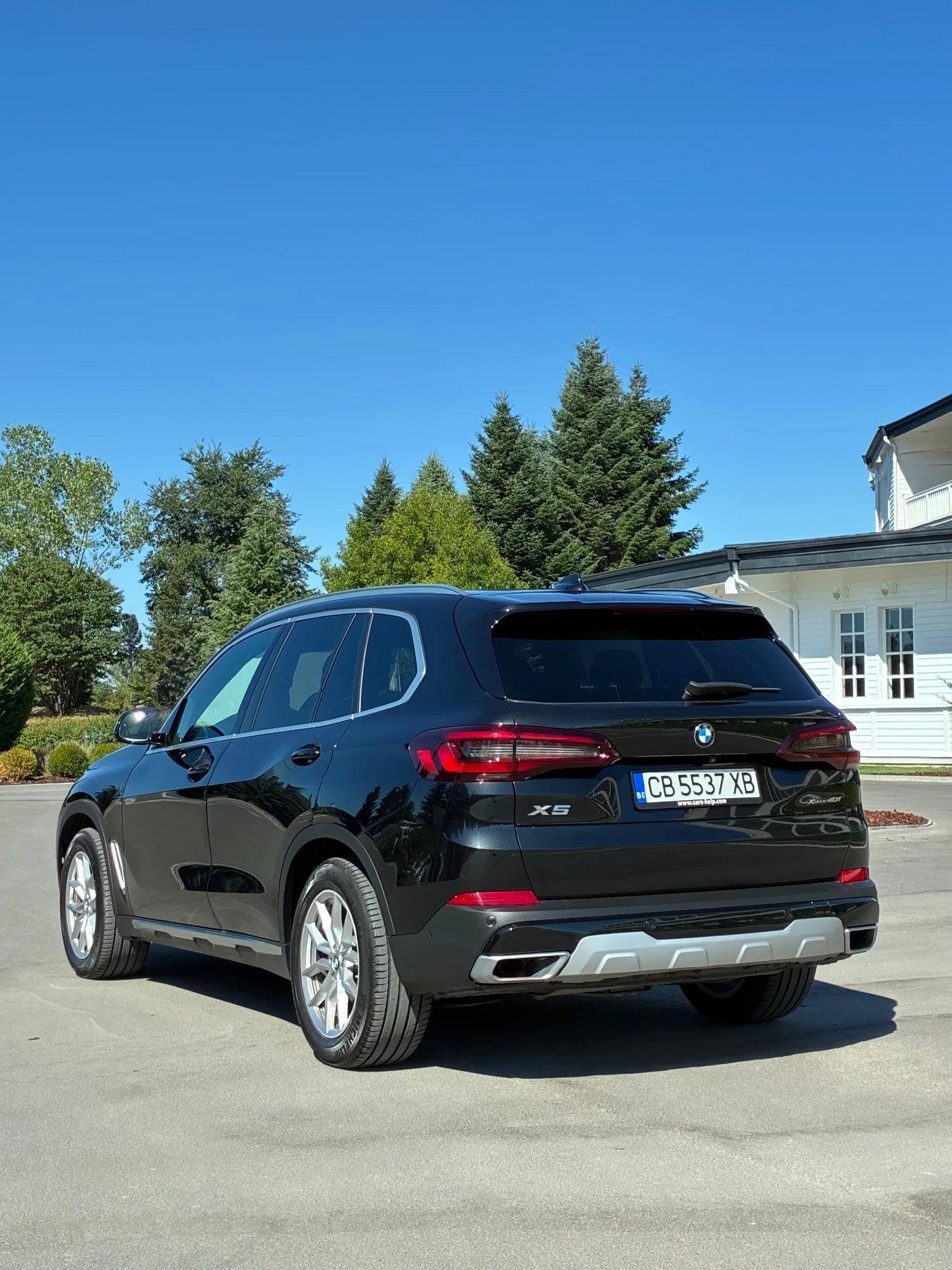 BMW X5 X-DRIVE 40i G05 - изображение 8