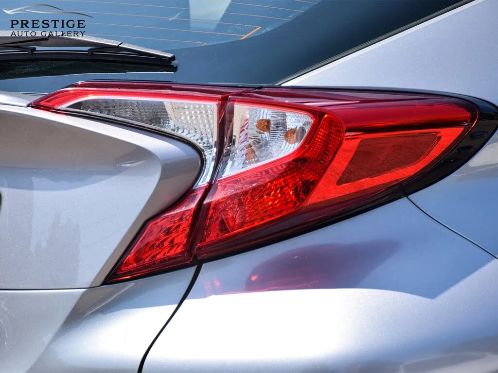 Toyota C-HR *   * *  | Mobile.bg   7