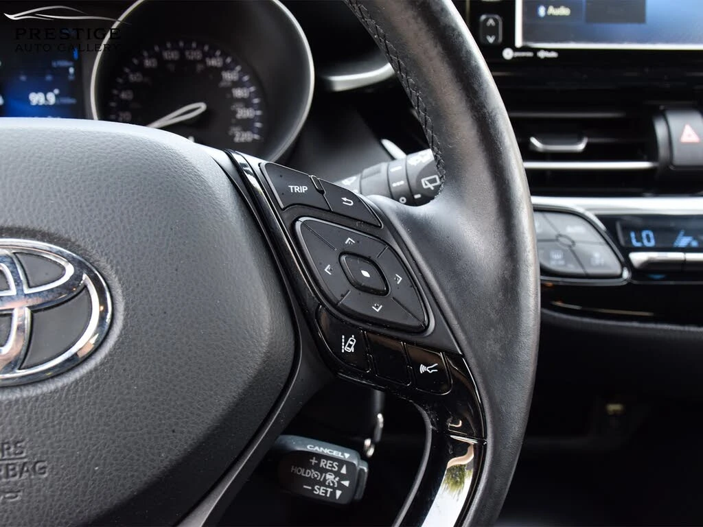 Toyota C-HR *   * *  | Mobile.bg   11